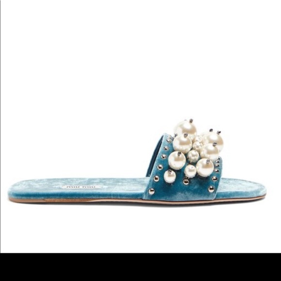 Last Price Miu Miu Pearl Velvet Slides size 40 - Picture 2 of 6